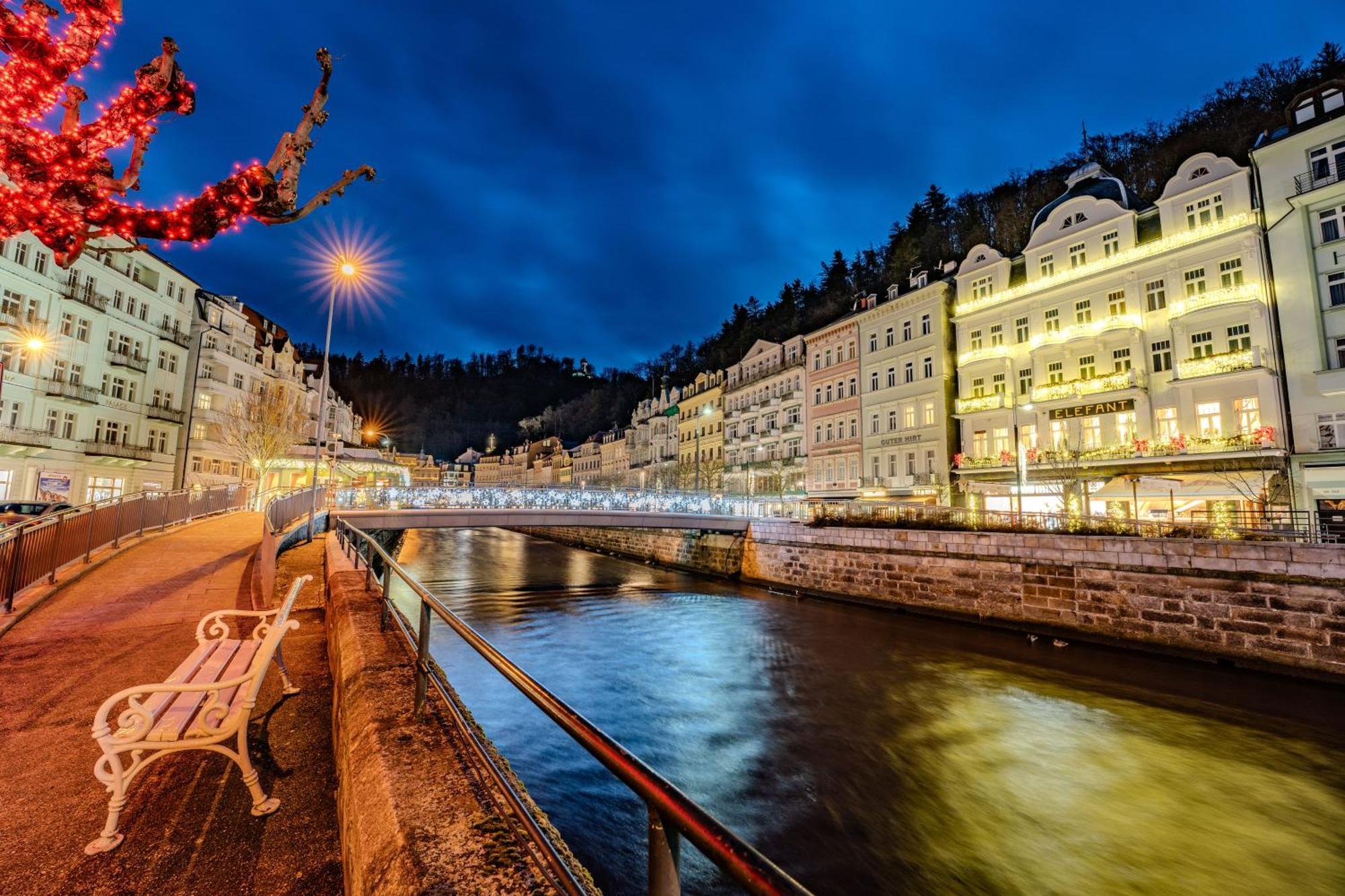 Ea Hotel Elefant Karlovy Vary Esterno foto