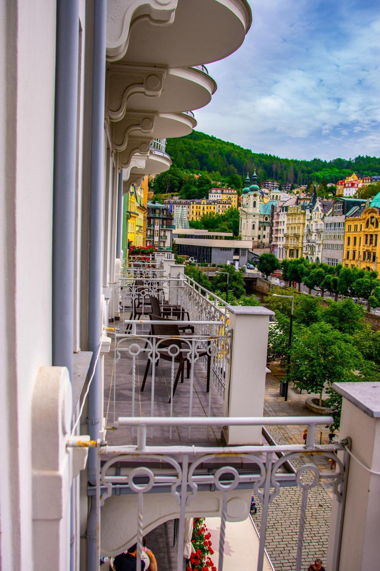 Ea Hotel Elefant Karlovy Vary Esterno foto